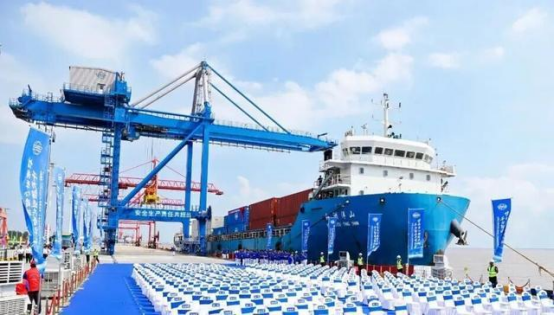 新箱交付更快！中远海运打造“启东－宁波”集装箱直达航线