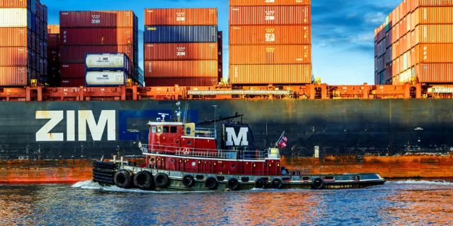 船舶改道绕过红海，，，，，，海运价飙升！