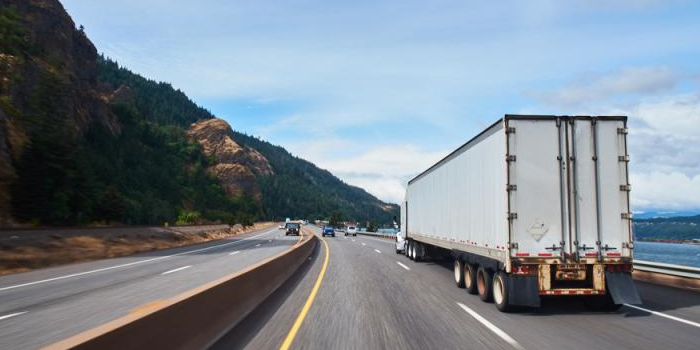 今年前两个月我国社会物流总额55.4万亿元，，，，，同比增添5.9%！