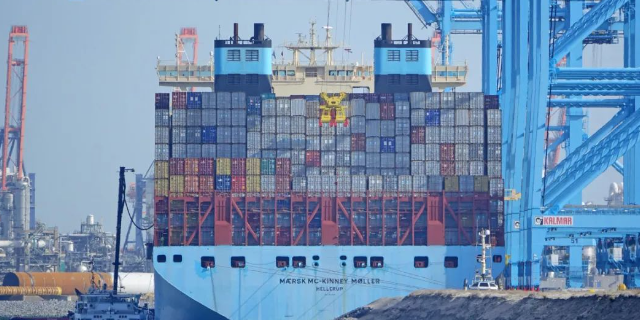 海运发货，，，，，，，用集装箱海运运输怎样预防集装箱进水？？？？？？