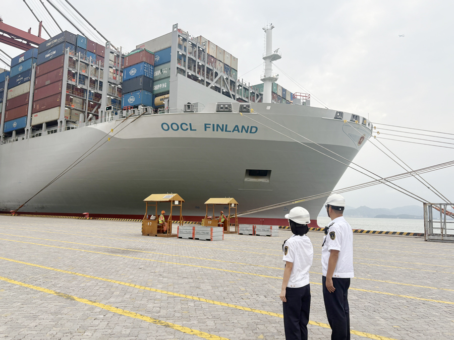 链接内陆与海洋：厦门港开发内贸新能源汽车运输新通道